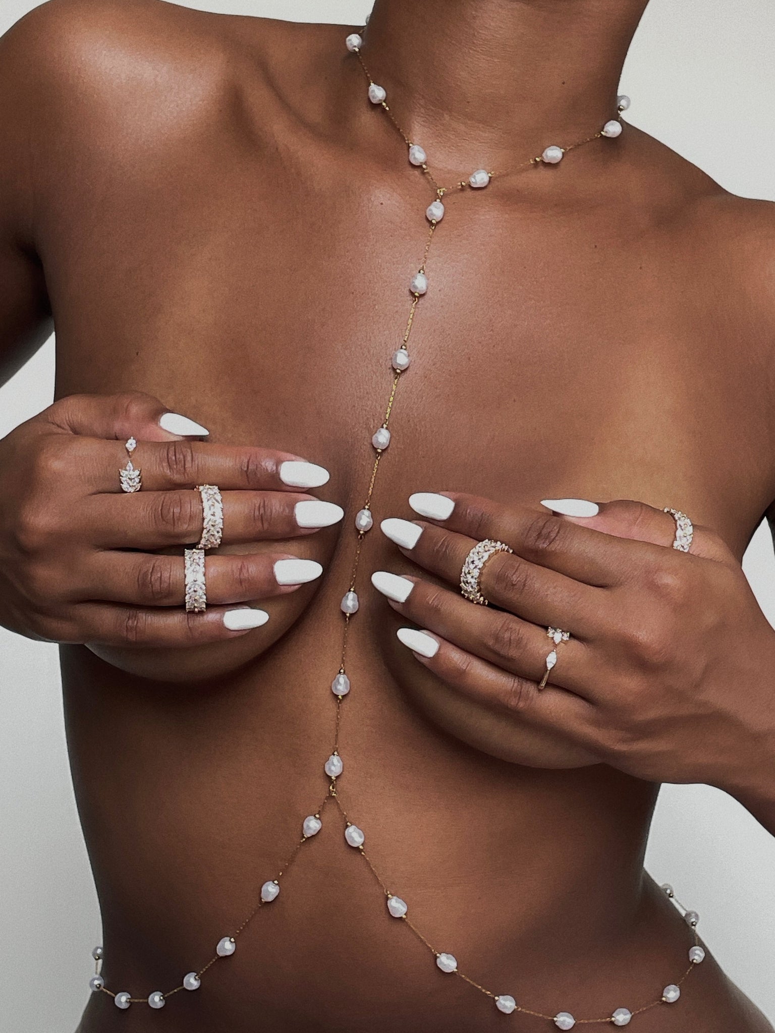 BODY & PEARLS